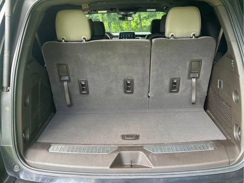 Used 2023 Chevrolet Tahoe Z71 AWD/4WD image 22