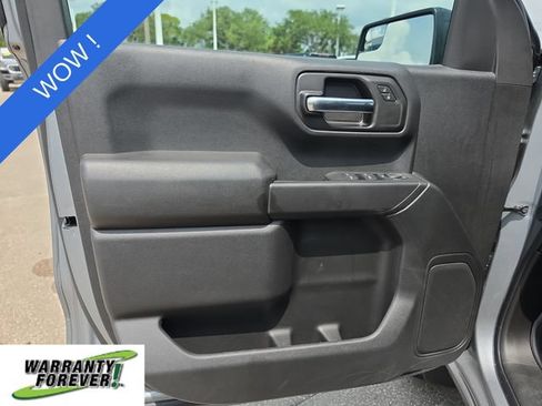 Used 2026 Chevrolet Silverado 1500 Custom Trail Boss AWD/4WD image 17