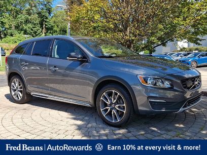 Used 2018 Volvo V60 T5 Cross Country w/ Convenience Package