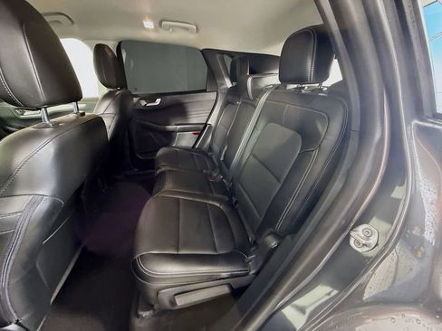 Certified 2022 Ford Escape SEL w/ Technology Package FWD image 5