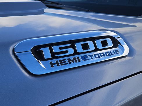 Used 2021 RAM 1500 Big Horn image 6