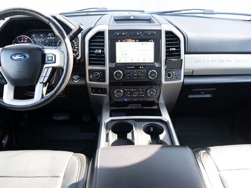 Used 2019 Ford F350 Lariat w/ Lariat Ultimate Package AWD/4WD image 19