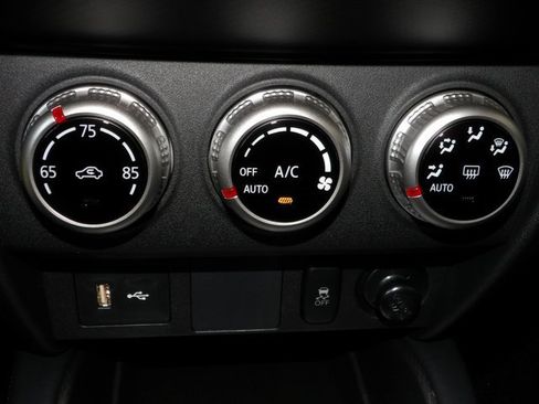 New 2025 Mitsubishi Outlander Sport SE image 20