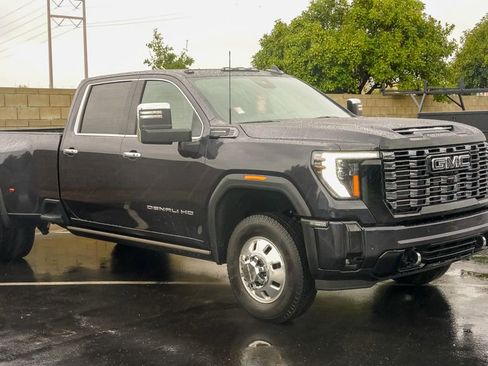 New 2026 GMC Sierra 3500 Denali Ultimate AWD/4WD image 6