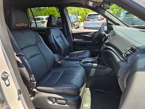 Used 2023 Honda Passport TrailSport image 26