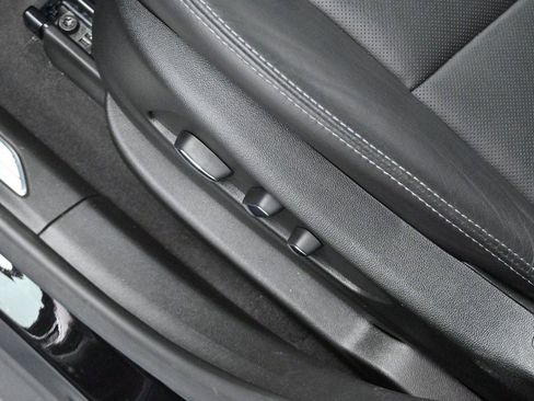 Certified 2025 Cadillac XT5 Premium Luxury FWD image 16