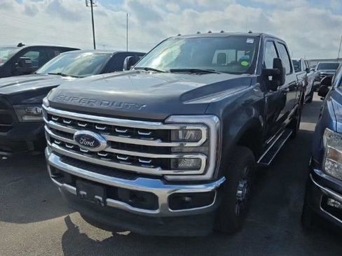 Used 2024 Ford F250 Lariat w/ FX4 Off-Road Package AWD/4WD image 1