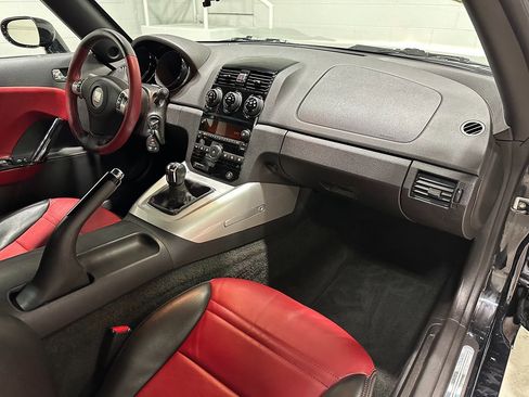 Used 2009 Saturn Sky w/ Premium Trim Package RWD image 15