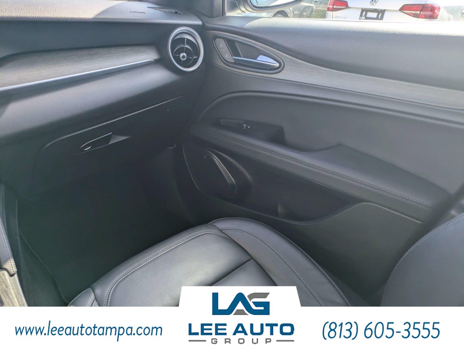 Used 2022 Alfa Romeo Stelvio Ti w/ Active Assist Plus Package AWD/4WD image 16