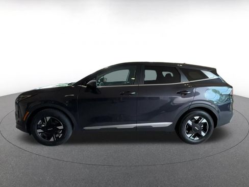 Used 2026 Kia Sportage LX FWD image 9