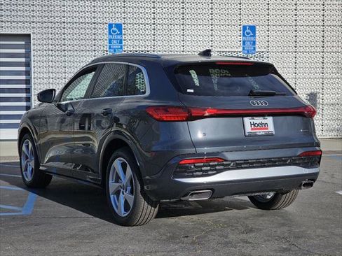 New 2025 Audi Q5 Prestige image 9