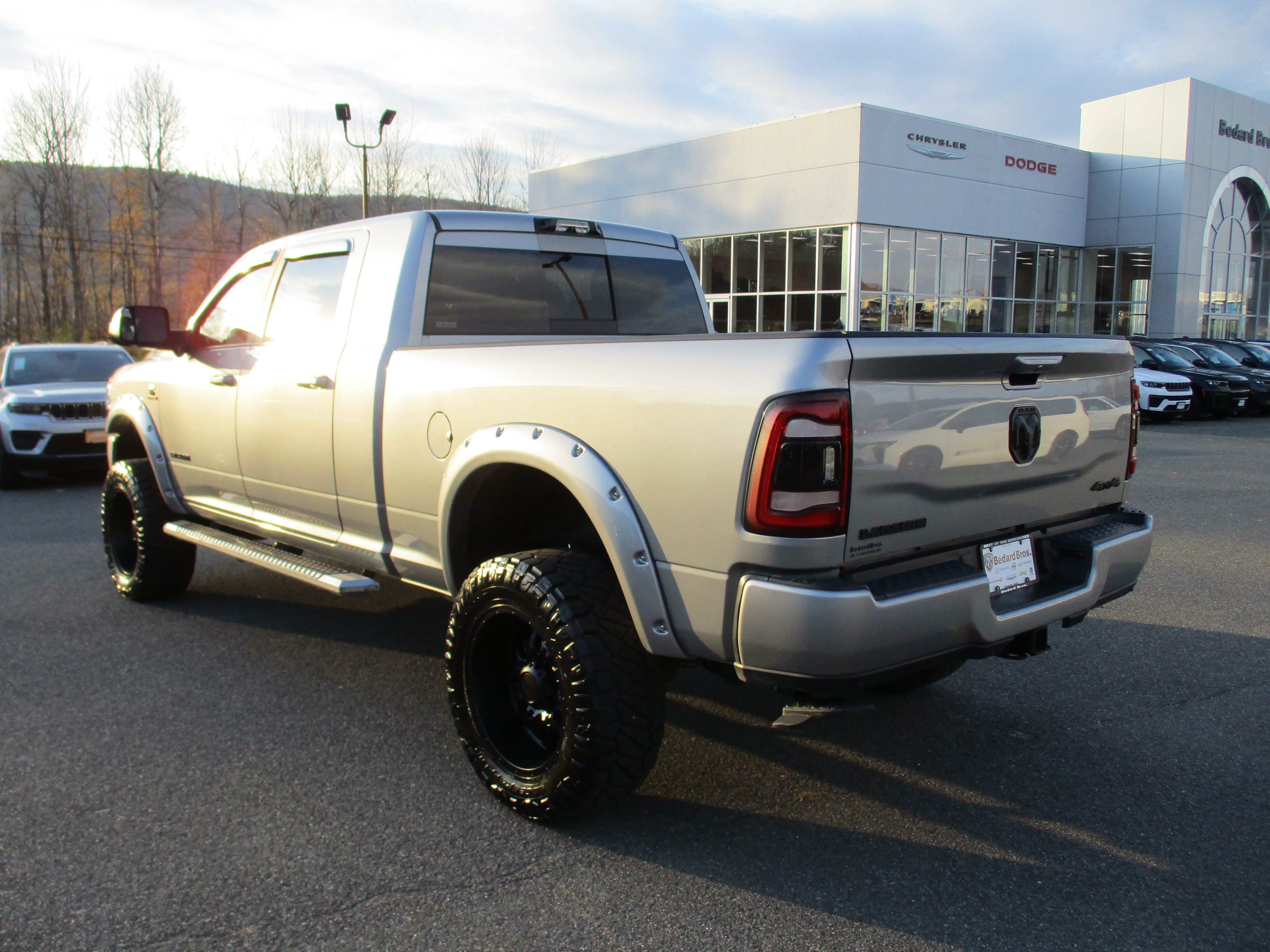 Used 2022 RAM 2500 Laramie AWD/4WD image 7