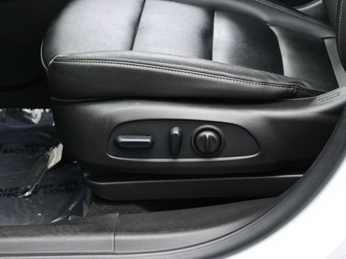 Used 2023 Chevrolet TrailBlazer ACTIV image 12