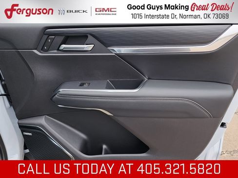 New 2026 GMC Acadia Elevation w/ Black Edition FWD image 38