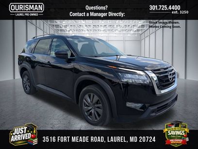 Used 2025 Nissan Pathfinder SV