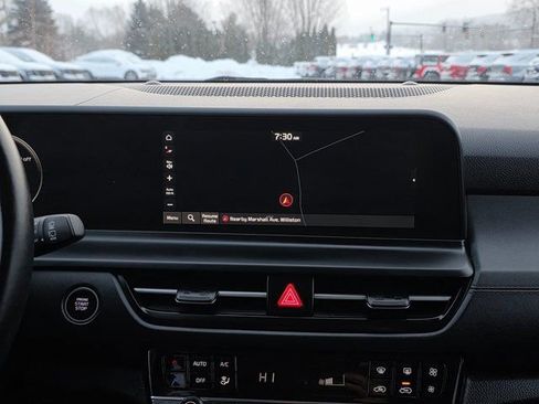 Certified 2024 Kia Seltos EX image 20