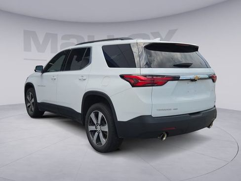 Used 2023 Chevrolet Traverse LT w/ LT Premium Package AWD/4WD image 3