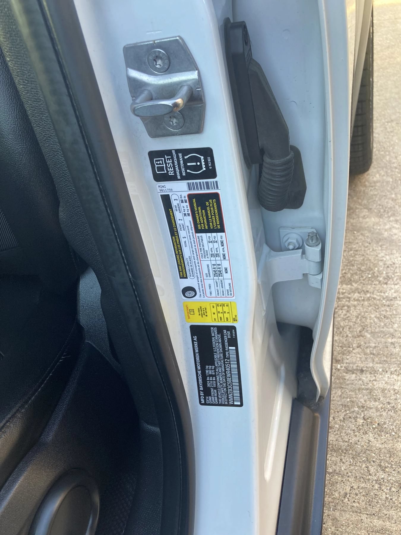 Used 2014 MINI Cooper Countryman FWD image 25