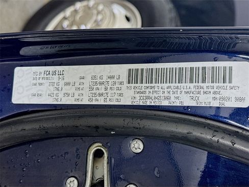 Used 2017 RAM 3500 Big Horn image 31