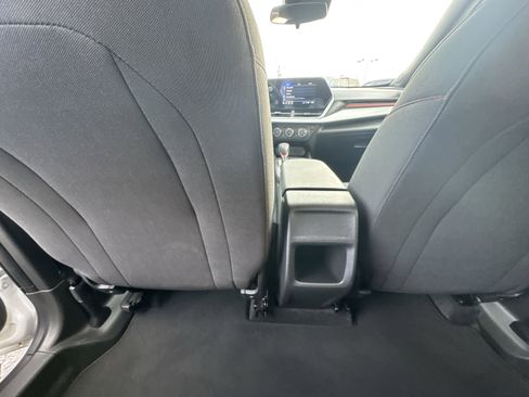 Used 2024 Chevrolet Trax RS w/ Driver Confidence Package image 22