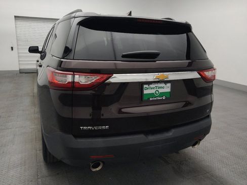 Used 2021 Chevrolet Traverse LT FWD image 6