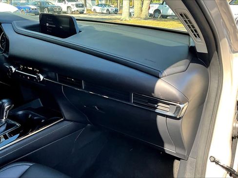 Used 2022 MAZDA CX-30 AWD 2.5 S w/ Preferred Package image 18