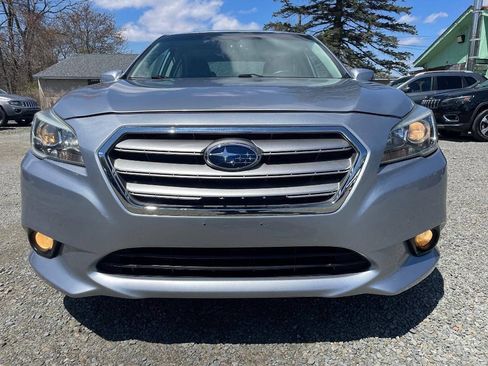Used 2017 Subaru Legacy 2.5i Limited AWD/4WD image 3