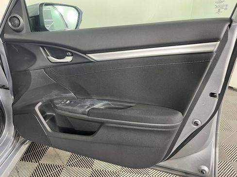 Used 2020 Honda Civic EX image 16