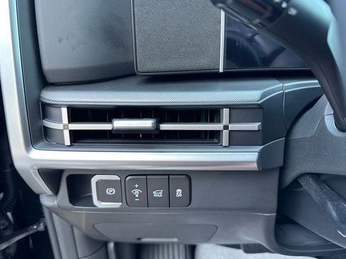 New 2026 Hyundai Santa Fe SE FWD image 21