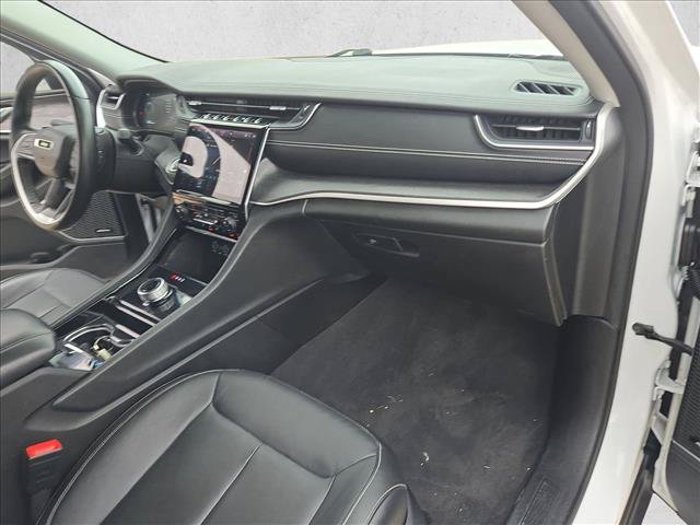 Used 2021 Jeep Grand Cherokee L Limited RWD image 21