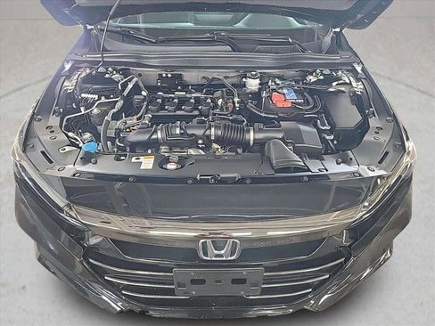Used 2022 Honda Accord Sport image 9
