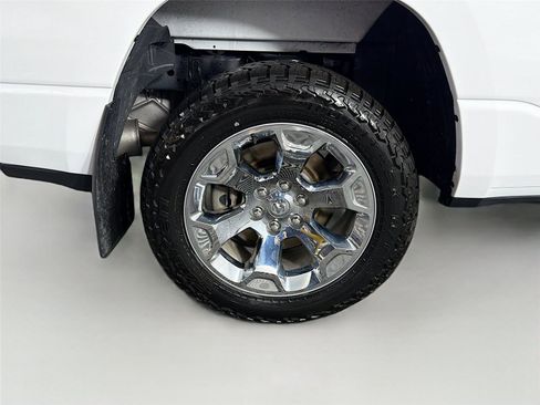 Used 2020 RAM 1500 Big Horn AWD/4WD image 35