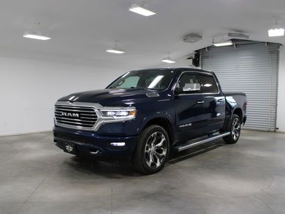 Used 2022 RAM 1500 Limited w/ Body-Colour Bumper Group