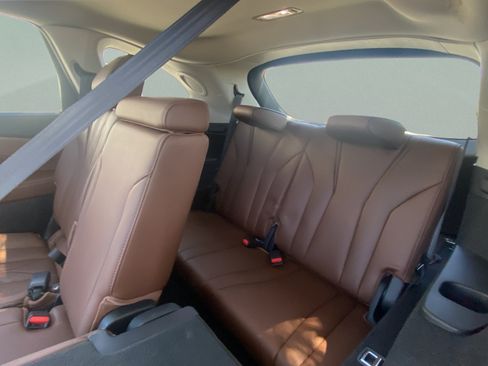 Used 2025 Acura MDX SH-AWD w/ Advance Package image 23