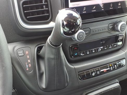 New 2026 RAM ProMaster 2500 w/ Quick Order Package 22H SLT+ FWD image 32