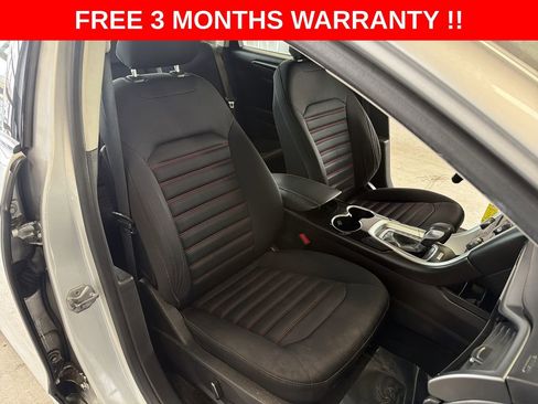Used 2016 Ford Fusion SE w/ Equipment Group 201A FWD image 20