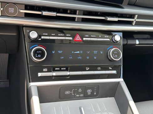 New 2026 Hyundai Santa Fe SEL FWD image 29