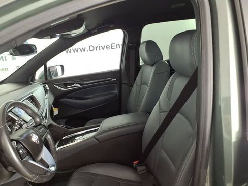 Used 2023 Buick Enclave Essence AWD/4WD image 12
