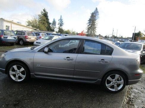Used 2005 MAZDA MAZDA3 s w/ Sport Pkg image 2