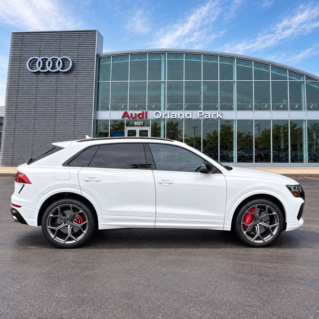 Used 2025 Audi RS Q8 performance AWD/4WD image 6