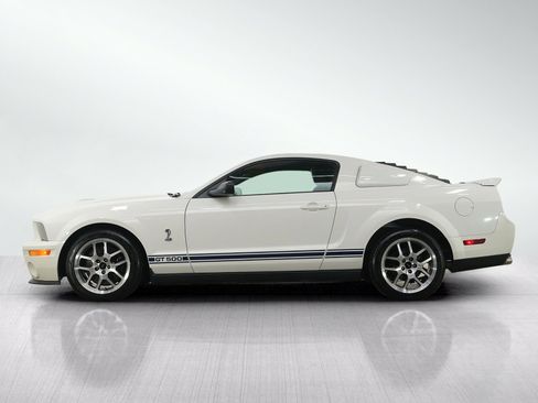 Used 2009 Ford Mustang Shelby GT500 RWD image 2