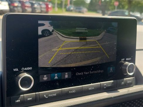 Used 2024 Honda CR-V EX image 14