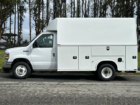 New 2025 Ford E-350 and Econoline 350 Super Duty w/ Power Equipment Group image 2