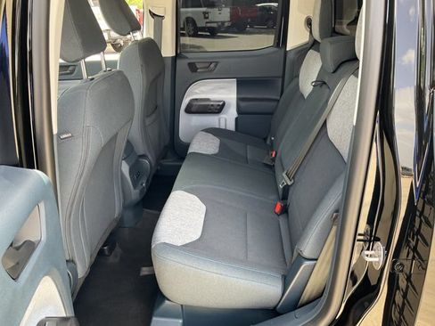 Used 2025 Ford Maverick XLT w/ Equipment Group 302A AWD/4WD image 9
