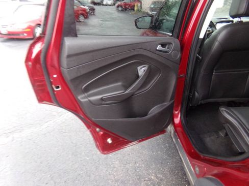 Used 2016 Ford Escape Titanium AWD/4WD image 16