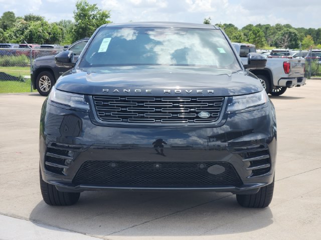 Used 2026 Land Rover Range Rover Velar Dynamic SE AWD/4WD image 2
