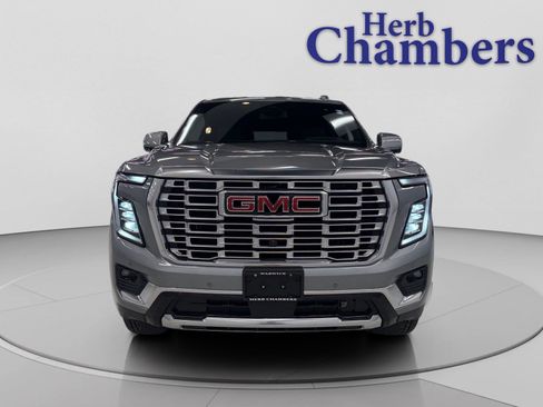 Used 2025 GMC Yukon Denali image 4