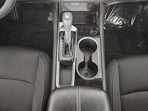 Used 2024 Nissan Altima 2.5 SV image 34