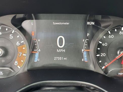Used 2023 Jeep Compass Latitude AWD/4WD image 11