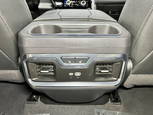 Used 2024 GMC Sierra 1500 Denali w/ Denali Reserve Package AWD/4WD image 20
